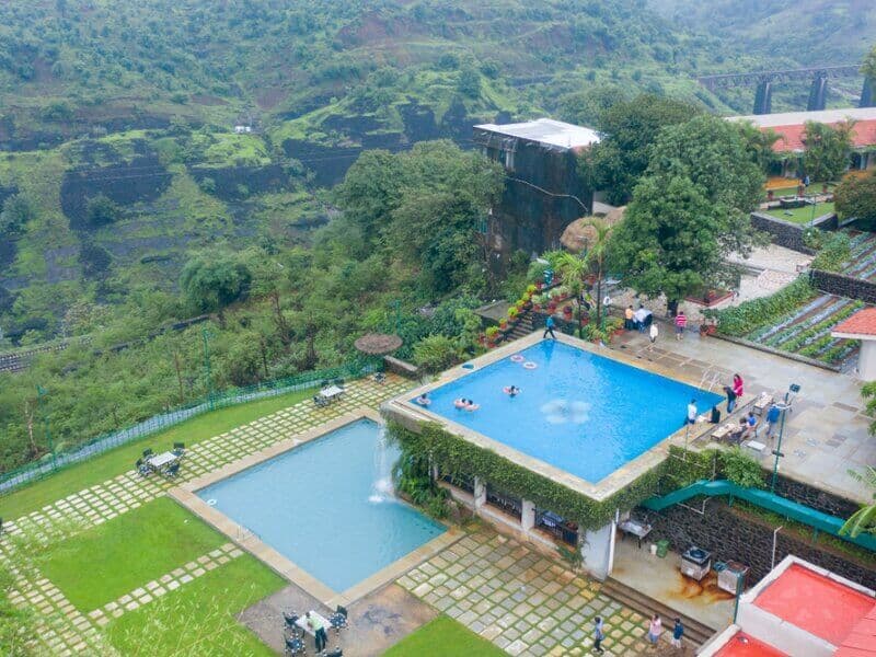 Infinity Pool - Family water activities